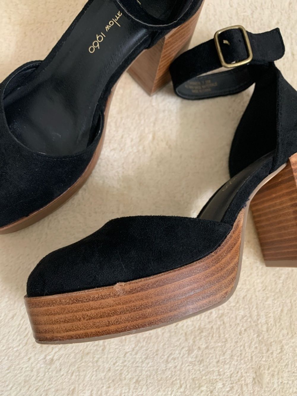 House of Harlow 1960 Black Faux Suede Platform AnkleStrap Block Chunky Wood Heel - Picture 11 of 11